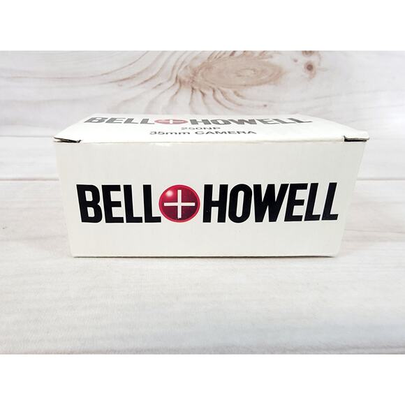 Vintage Bell & Howell Infinite Focus 35mm Panorama Fixed Camera 250NP NEW - Picture 15 of 16